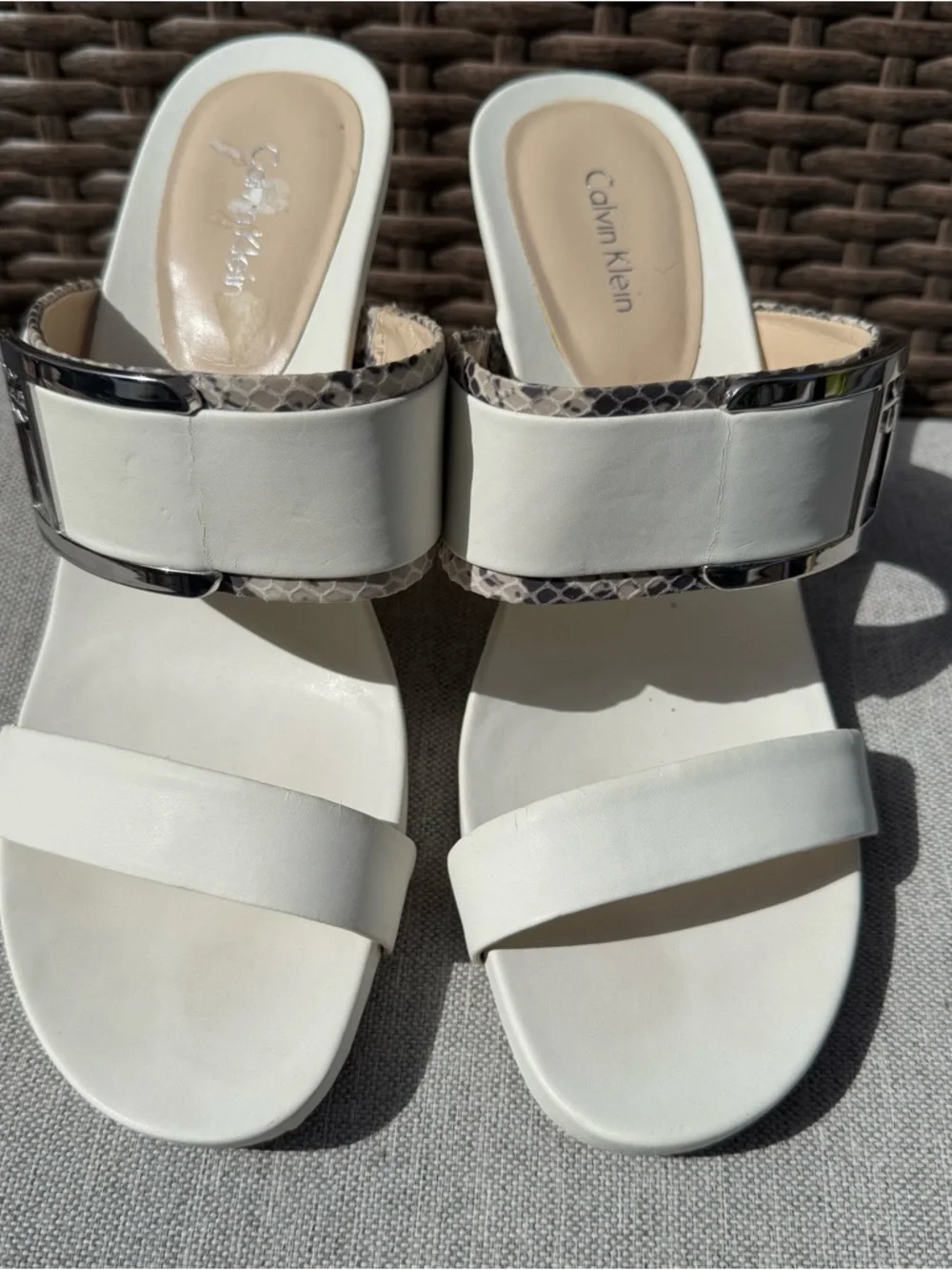 Calvin Klein Glam White Leather Wedge Sandals Silver Buckle Snake Slides Sz 10